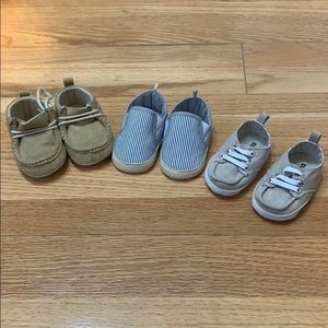 Set of 3 baby crib shoes (0-6 month)